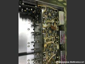 CW-46051A Aircraft Radio Receiver  CW-46051A  parte del complesso RU-17 Aircraft Radio Equipment del 1941 Apparati radio