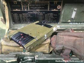 A510 WIRELESS Station A510 Ricetrasmettitore dell'esercito Australiano Gamma operativa da 2 a 10 Mhz in due bande, modulazione AM-CW Apparati radio