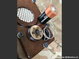 TTL6109A TTL6109A  Contatore geiger Tedesco a camera di ionizzazione  Unità di misura Roentger/ora Militaria