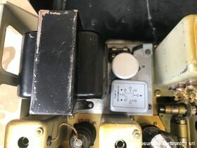 BC-348-R BC-348-R Signal Corps  Ricevitore AM/CW/MCW da 200-500 Khz e da 1,5 a 18  Mhz in 6 bande. Apparati radio