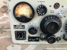 W.S. 68P WIRELESS SET NO.68P  Ricetrasmettitore spalleggiabile del 1940 Inglese (riporta il il numero di serie 231)  Frequenza operativa da 1,75 - 2,9 Mhz in AM e CW Apparati radio