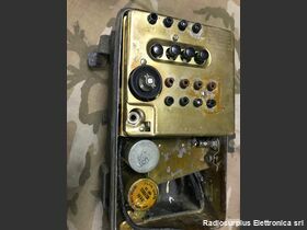 BC-728-C BC-728-C  Ricevitore U.S. Army da 2 a 6 Mhz preselezionabile su 4 canali in AM Apparati radio