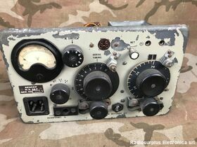 W.S.68P  WIRELESS SET NO.68P  Ricetrasmettitore spalleggiabile del 1942 Inglese  Frequenza operativa da 1,75 - 2,9 Mhz in AM e CW Apparati radio