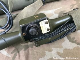 SC5434A Antenna a Loop  SC5434A  Utilizzata con le stazioni radio SCR536  per la ricezione direzionale di un segnale, in banda 3,5 a 6 Mhz Accessori per apparati radio Militari