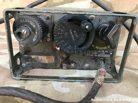 NO.38 MK2 WIRELESS SET NO.38 MK2  Ricetrasmettitore man pack del 1942 Apparati radio