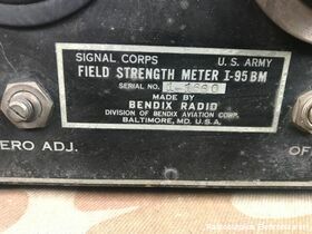 I-95  BM Field Strength Meter  I-95  BM  Range di frequenza da 100 a 153 Mhz Accessori per apparati radio Militari