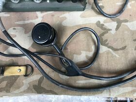 TBY-2 TBY-2 type CRI-43007  Ricetrasmettitore spalleggiabile del 1941 WW2  Frequenza operativa da 28 - 80  Mhz in AM Apparati radio