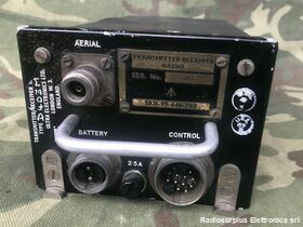 D403M Ultra Electrnics type D403M  Ricetrasmettitore Aeronautico   montato su elicotteri della RAF Apparati radio
