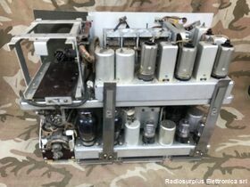  BC-654-A  Ricetrasmettitore campale WWII originale U.S. Army  Frequenza operativa da 3800 a 5800 Khz in AM / CW Apparati radio