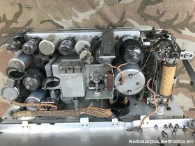  BC-654-A  Ricetrasmettitore campale WWII originale U.S. Army  Frequenza operativa da 3800 a 5800 Khz in AM / CW Apparati radio