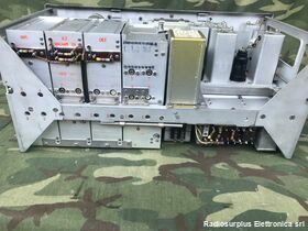 BC-224-F BC-224-F Signal Corps  Ricevitore Aeronautico AM/CW/MCW da 200-500 Khz e da 1,5 a 18  Mhz in 6 bande. Apparati radio