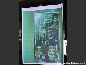 BC-620-A + PE-120 BC-620-A + PE-120  Ricetrasmettitore due canali quarzati da 20 a 27,9 Mhz Apparati radio