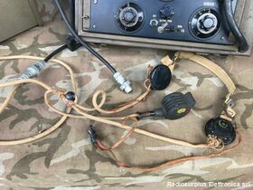 WS58 MK.1 kit WIRELESS SET (canadian) 58 MK.1  Ricetrasmettitore spalleggiabile del 1943 Canadese  Frequenza operativa da 6 - 9 Mhz potenza 0,3 Watt Apparati radio