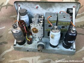 WS68 P  WIRELESS SET NO.68 P  Ricetrasmettitore spalleggiabile del 1942 WW2  Frequenza operativa da 1,75 - 2,9 Mhz in AM e CW Apparati radio