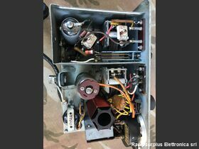 WS68 P  WIRELESS SET NO.68 P  Ricetrasmettitore spalleggiabile del 1942 WW2  Frequenza operativa da 1,75 - 2,9 Mhz in AM e CW Apparati radio