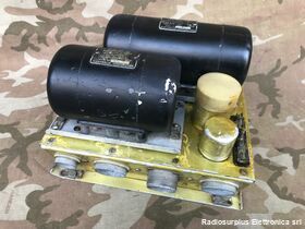 J-68/ARC-3 J-68/ARC-3  Scatola di derivazione con alimentazione  della stazione radio AN/ARC-3 Accessori per apparati radio Militari