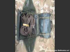 TLC-2D/VRC TLC-2D/VRC  Il kit comprende il telecomando e la borsa   con i cavi Accessori per apparati radio Militari