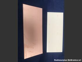 c.s.11x26.5 Basetta per circuiti stampati   mis 11 x 26,5 cm Spessore 1,2mm Componenti elettronici