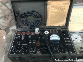 I-177-A + MX-949A/U Tube Tester I-177-A + Adapter kit MX-949A/U  Prova valvole  U.S. Army + adattatore  In ottimo stato, con manuale originale. Test e Strumenti di Misura Militari
