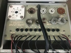 I-177-A + MX-949A/U Tube Tester I-177-A + Adapter kit MX-949A/U  Prova valvole  U.S. Army + adattatore  In ottimo stato, con manuale originale. Test e Strumenti di Misura Militari