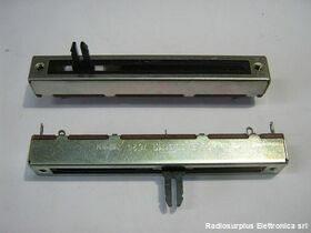 7624 Potenziometro Slider 1 MoHm. Fiss. 82mm. A saldare Resistenze e Potenziometri