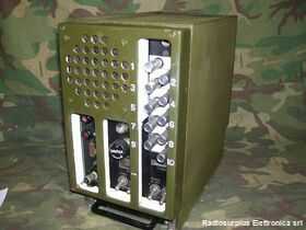 BC683 Ricevitore Armee Franceis BC 683 Apparati radio militari