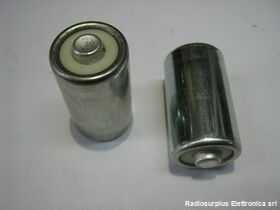 Bosch 1 237 330 037 Condensatore Elettrolitico  BOSCH per AN/GRC-9 Condensatori