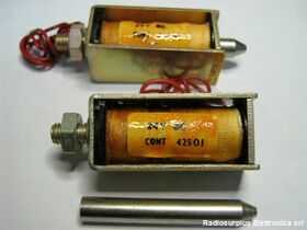 CONT42501 Elettrocalamita 24Volt DC Relè