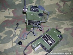 PRC112 Ricetrasmettitore di sopravvivenza Aeronautico MOTOROLA AN/PRC-112 Apparati radio militari