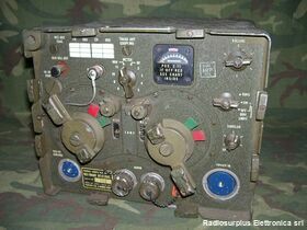 RT67 Ricetrasmettitore RT-67/GRC Apparati radio militari