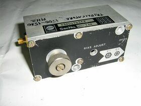 WL1350 Triplicatore di Frequenza PLESSEY mod. WL 1350 Accessori per strumentazione
