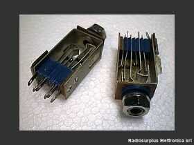 presaJACKpassante Presa da pannello JACK 6,3mm  -Stereo- con contatto N.C. Connettori