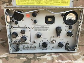 I-20-D Signal Generator U.S. Army  I-20-D  Generatore di segnale da 1,9 Mhz a 45 Mhz in FM Strumenti
