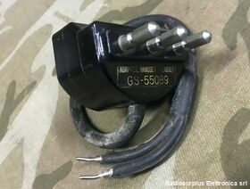 GS-55089 Adapter, Handset-Headset  GS-55089  Adattatore da auricolare-cuffia a microtelefono  Da JK-37 a UG-77 Accessori per apparati radio Militari