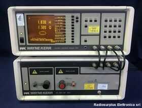 WK 3245 Precision Inductance Analyzer WAYNE KERR WK 3245 wit 3220 Strumenti