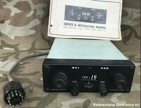 BEI - 990 Bayside BEI - 990  Ricetrasmettitore  Aeronautico in VHF da 118 a 126,90 Mhz in AM Apparati radio