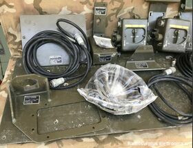 KIT AR-76 e AR-76/A Kit installazione radio RV4/213/V su AR-76  KIT AR-76 e AR-76/A Apparati radio militari