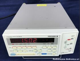 YOKOGAWA 7551 YOKOGAWA 7551  Multimetro da banco di precisione Strumenti
