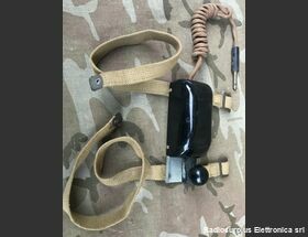 CwEngland Tasto Telegrafico Inglese   Con cintura per fissaggio a gamba  Con spina PJ-055B Accessori per apparati radio Militari