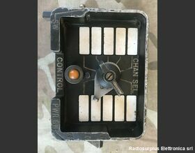 C-2742/VRC Control Frequency Selector C-2742/VRC Unità di controllo remoto per apparato radio RT-246/VRC Accessori per apparati radio Militari