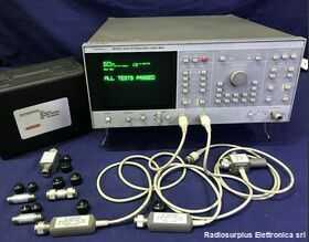 WILTRON model. 6407 RF Network Analyzer WILTRON model. 6407 Strumenti