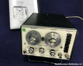 WAVETEK mod. 1002 WAVETEK mod. 1002  Generatore Sweep da 1-500 Mhz. Out max +13 dBm Strumenti