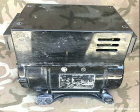 BAUER E-1737-1 BAUER E-1737-1  Inverter aeronautico 400 Hz DC to AC Potenza 1500 VA Accessori per apparati radio Militari