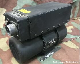 PU-92A/U tipo 12137-1-A PU-92A/U tipo 12137-1-A  Inverter aeronautico 400 Hz  Ingresso 25-30 Volt 20A  Uscita 115 Volt,  1,25A,   frequenza 400 Hz Apparati radio