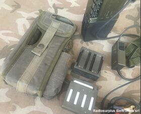 RV-2/400 Ricetrasmettitore portatile VHF  RV-2/400 Apparati radio