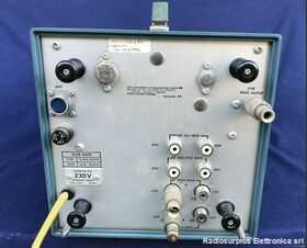 TEKTRONIX type 529 Waveform Monitor TEKTRONIX type 529 Strumenti