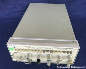  HP 3312A  Generatore di funzioni da 0,1 Hz a 13 Mhz Strumenti