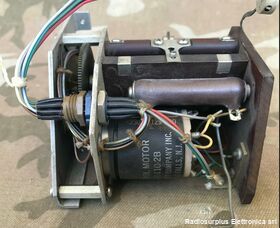 R-110-2B  Collins R-110-2B  Induttanza variabile da 2 - 80 micro Henry 100 Watt Componenti elettronici