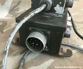 C.T.T./7 Scatola di Derivazione mod. C.T.T./7 Scatola di derivazione per collegamento di tre apparati radio AN/PRC9 Vhf/ AN/ARC-27 Uhf/ R287 HF Accessori per apparati radio Militari