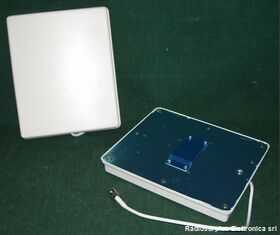W.R098 Antenna WI-FI da pannello ANTENNE  GPS / GSM / WI-FI / UMTS